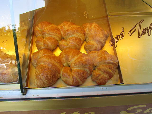 PetitParis_croissants