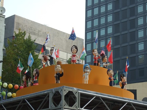 G20 Leader dolls
