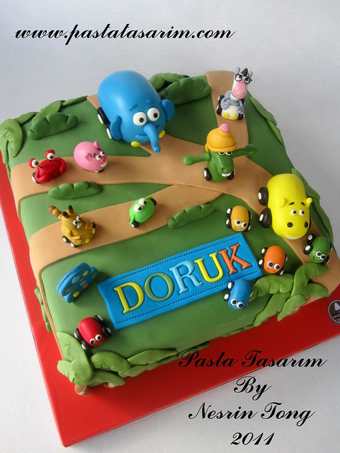  jungle junction cake - doruk 2nd birthday