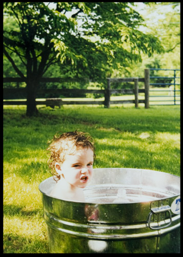 baby-metal-washtub
