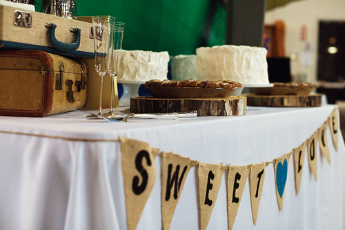wedding reception cake table ideas