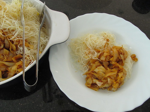 Cantonese Style Fried noodles
