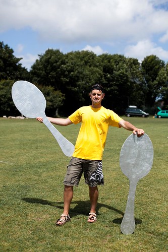 Giant spoons