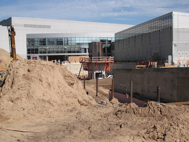 La Bahn Arena construction
