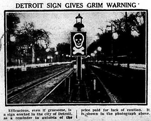 Detroit Sign Gives Grim Warning