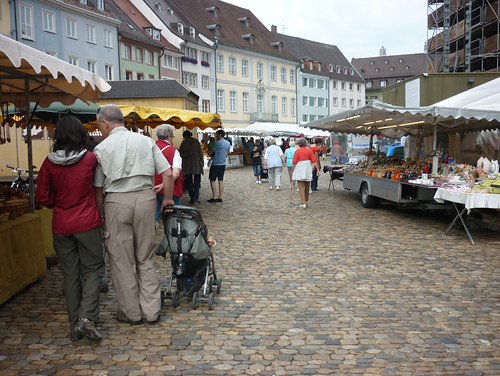 freiburg-altstadt_5-market