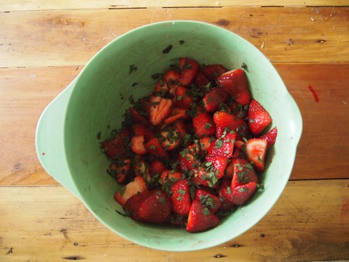 strawberries & mint