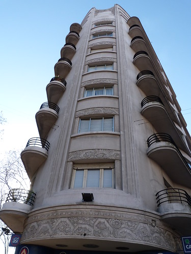 Edificio Lux, Montevideo