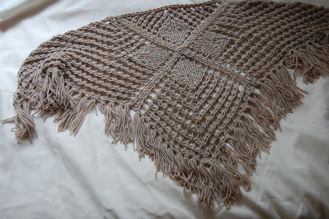 beeton counterpane shawl