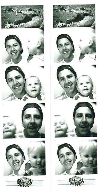 photobooth amos and dad