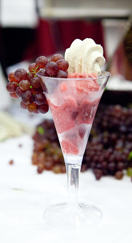 Grapes & Champagne sorbet, meringue, Champagne grapes