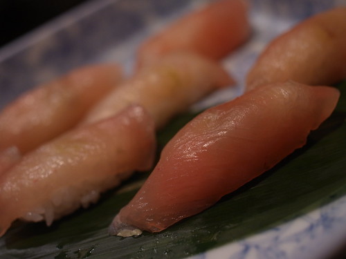 鶏の胸肉の昆布〆のお寿司