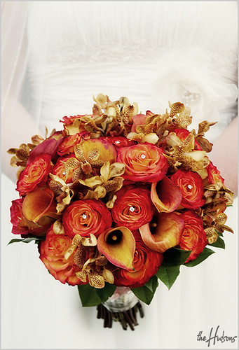 with fall leaves sporadically placed to tie into the fall wedding theme