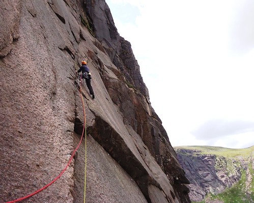 Me approaching the 2nd crap peg (upside down angle!) Missing Link, Shelterstone