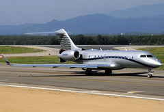 Z) Executive Jet Management Global 5000 N166MK GRO 16/07/2011