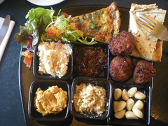Mezze Platter in Cafe Arriba