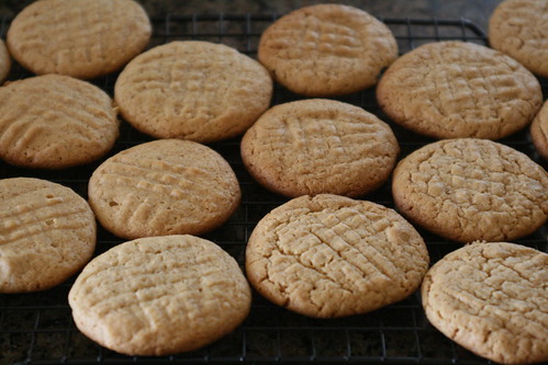 peanut butter cookies.