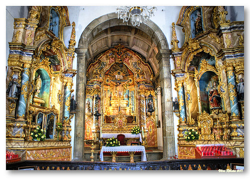 Interior da capela do Bom Jesus by VRfoto