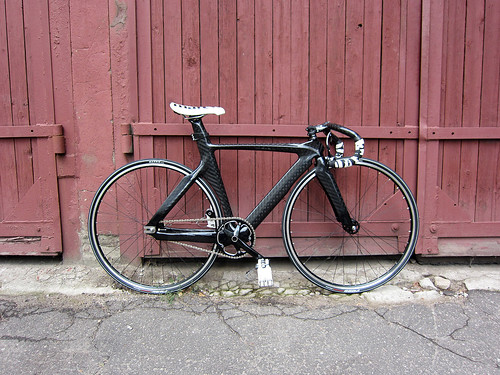 Ultralight Carbon Monocoque Fixed Gear Rocket ©  CityCycle Shop / Workshop (Moscow)