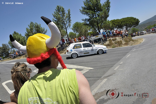 "Rally Villafranca de los barros 2011, cruce de Tentudía"