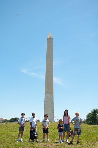 Washington Monument kids