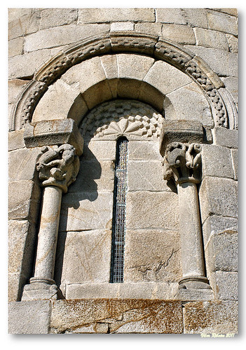 Capitéis das colunas externas da capela-mor by VRfoto