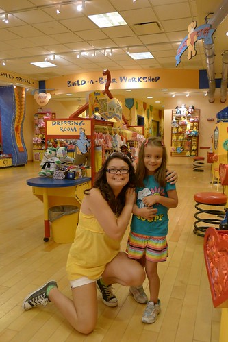 Texas Invasion:  Jen and Lauren at Build-a-Bear