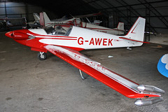 G-AWEK - Red Hawks Duo