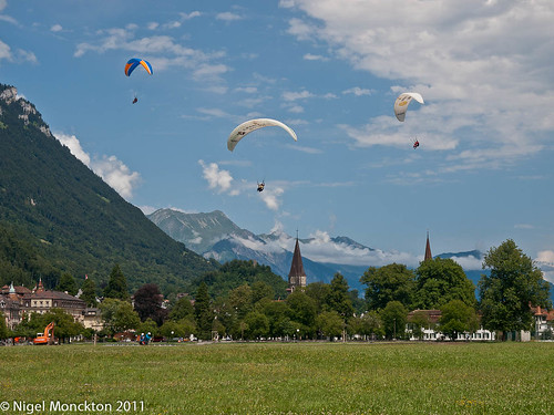 1000/492: 08 July 2011: Interlaken with paragliders