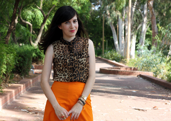 leopard_top_orange_skirt5