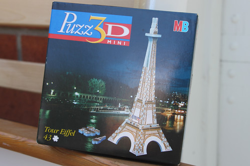 Eiffel Tower. Puzzle