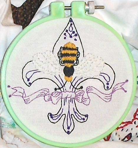 Fleur de Lis / Sew Lovely Embroidery pattern
