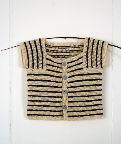 Whit's Knits: Little Baby Sweater by the purl bee