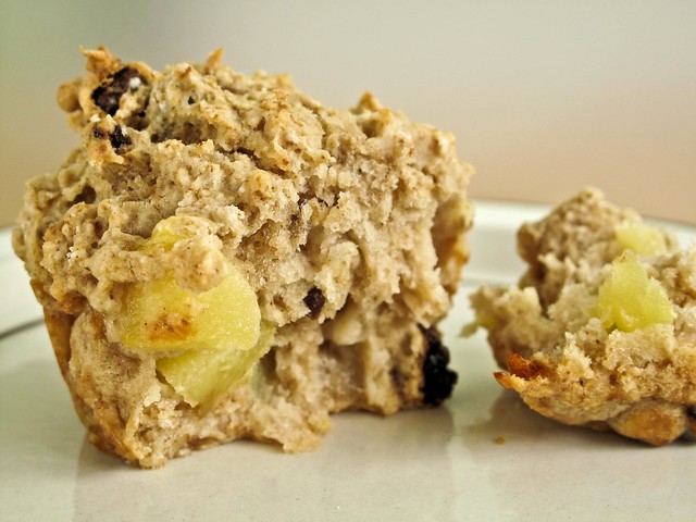 IMG_1130 Apple cinnamon raisin muffins