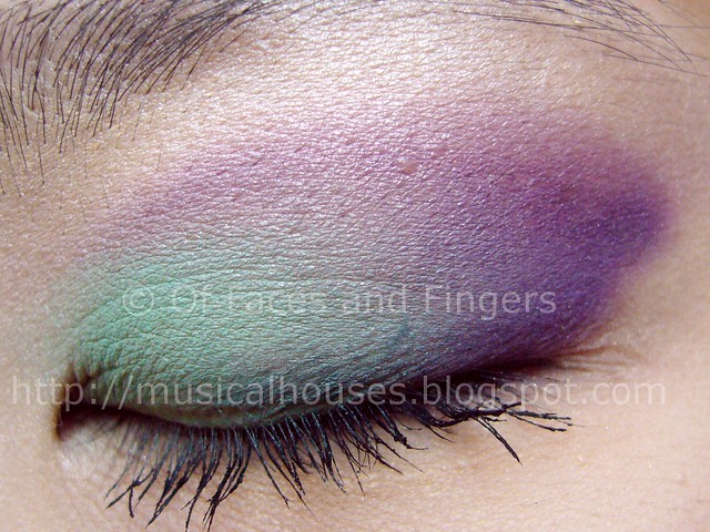 sleek curacao palette aqua purple eye look 1