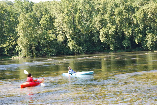Bring the kayaks and hiking boots to Shenandoah River State Park