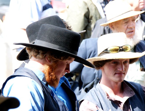 2011-06-10_Amish Hats