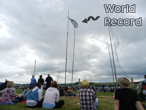 Tinahely Show 2011 - Sheaf tossing world record moment