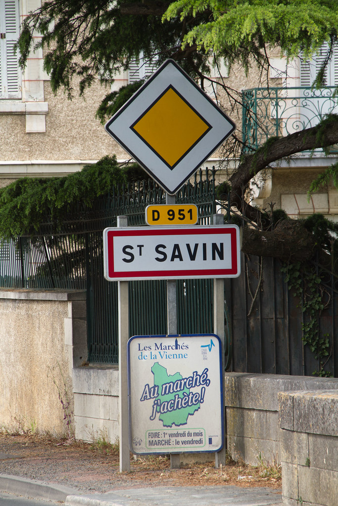 Saint-Savin 20110424-IMG_7087