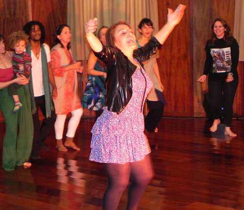 Silmara celebrando sua dança by Silvana Abreu