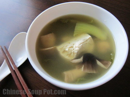 [photo-mustard greens gai choy tofu straw mushroom soup]