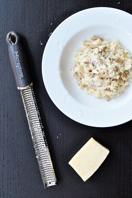 Risotto with grated cheese