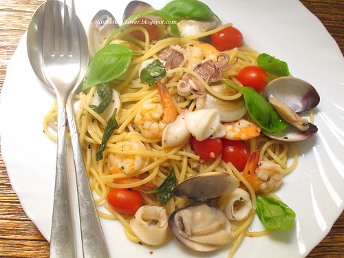 Thai Seafood Spaghetti