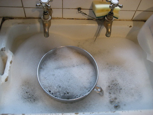 Sink of suds