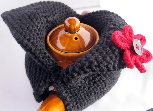 Modern Knit Tea Cosy