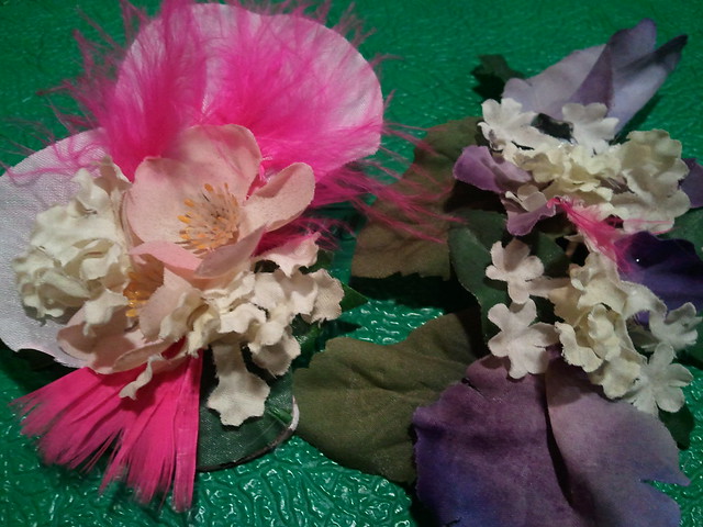 {FLAURETTES} craft night at look nook! Faux floral barrettes!