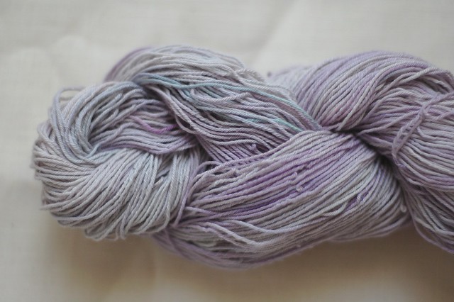 cotton dyed with red cabbage