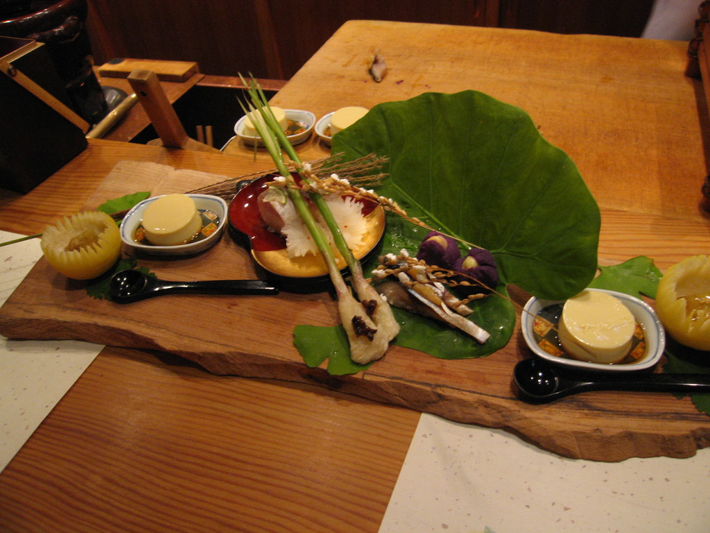 懐石料理 Kaiseki Style Japanese Food