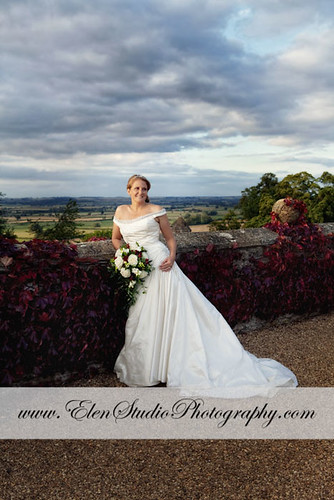 Wedding-photos-Rockingham-Castle-G&M-Elen-Studio-Photography-s-025.jpg