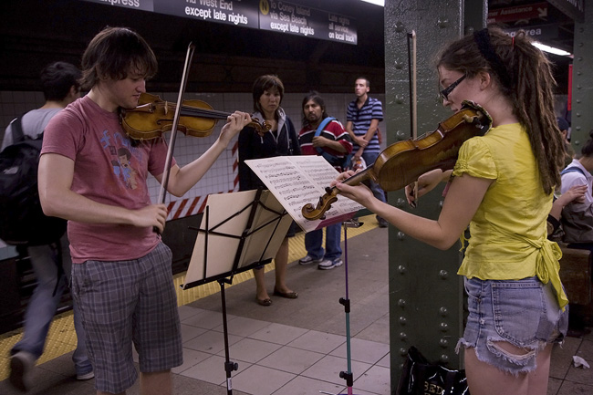Violinists, NYC